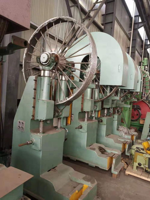 木工鋸床重型帶鋸機(jī)大型木材鋸切機(jī)械